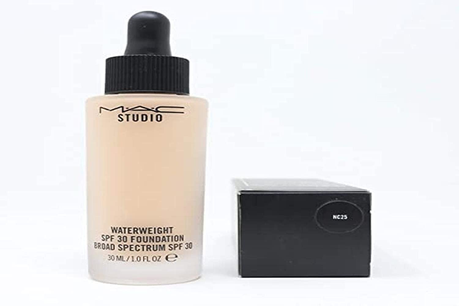 MAC Studio Waterweight Foundation SPF30 30 ml